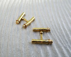 Thumb cufflinks 18ct gold bar cuffs